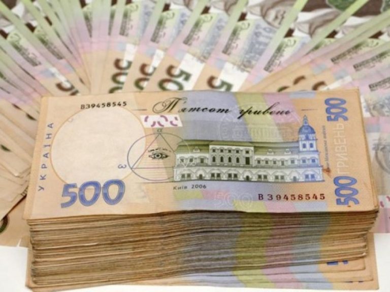 90-летнему жителю Херсонщины мошенники обменяли 140 тысяч гривен на сувенирные купюры