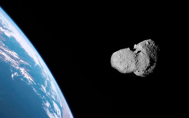 Полет астероида в 3600 километрах от Земли попал на видео