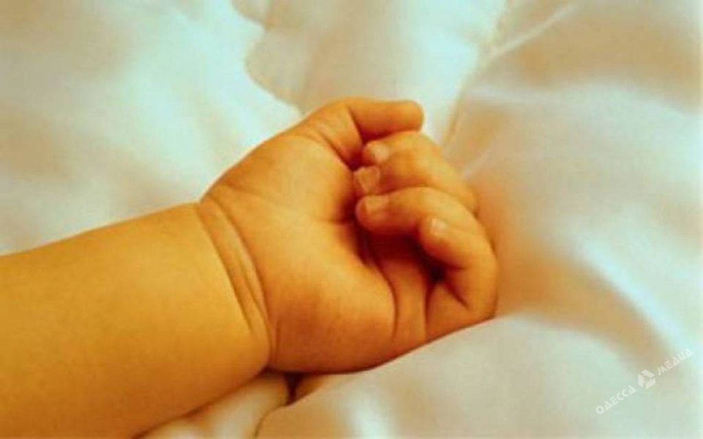 В Кременчуге в реанимацию с «ковидной» пневмонией попал младенец