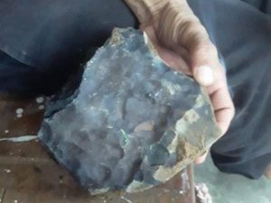 Мужчине из Индонезии метеорит пробил крышу дома