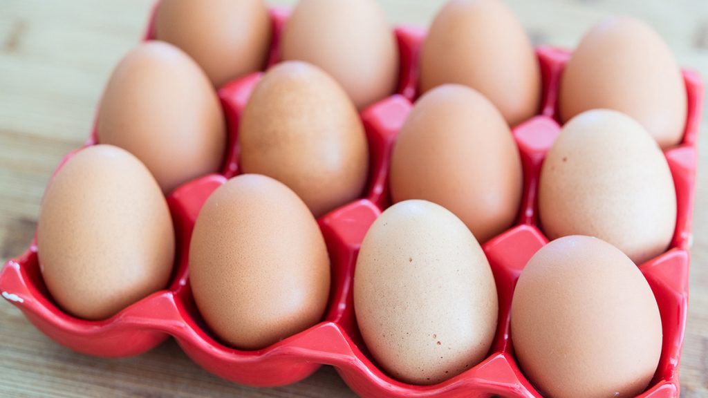 Куриные яйца начнут дешеветь в мае &#8212; эксперт