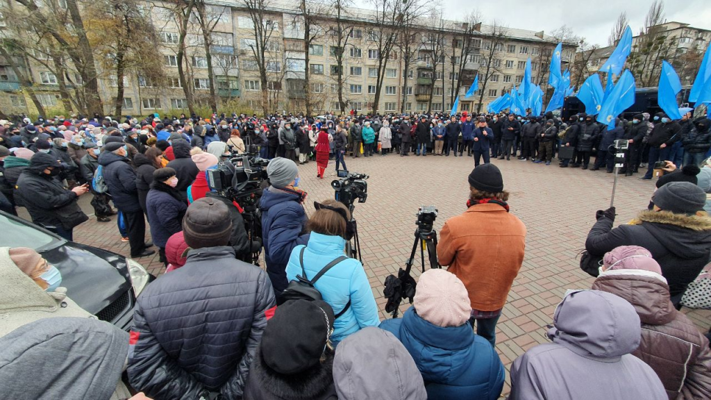 Партия Медведчука: Украинская власть выступила против украинцев в интересах посольства США