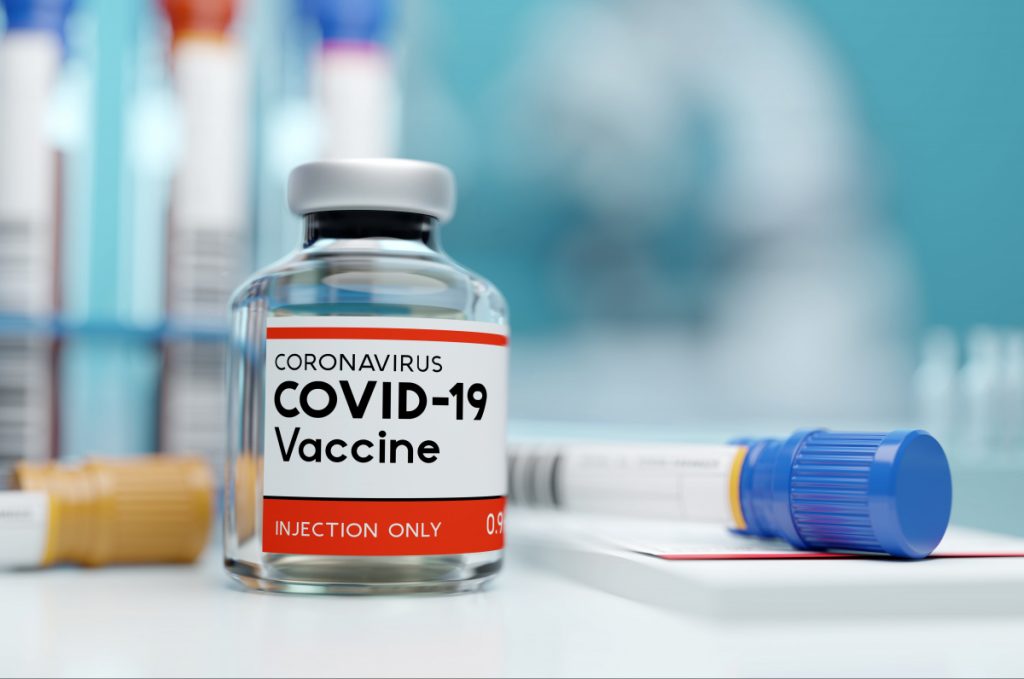 Вакцина Moderna обеспечивает иммунитет от COVID-19 на три месяца