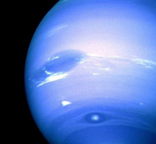 Шторм на поверхности Нептуна озадачил ученых