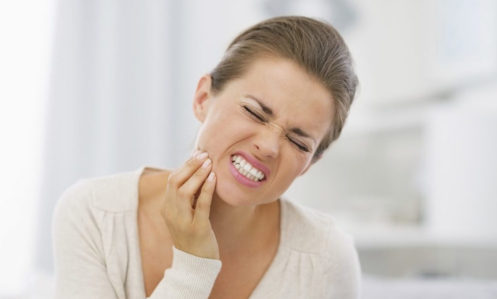 Боль в челюсти может сигнализировать об опасном для жизни состоянии
