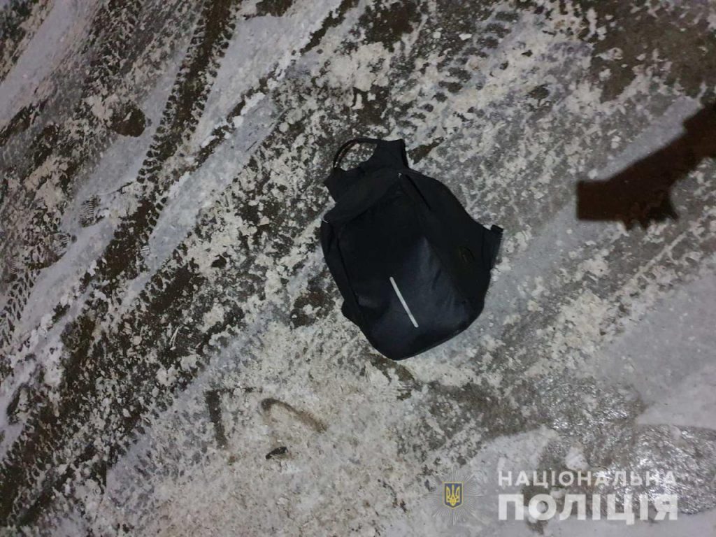 Иностранец ограбил автомобиль в Харькове