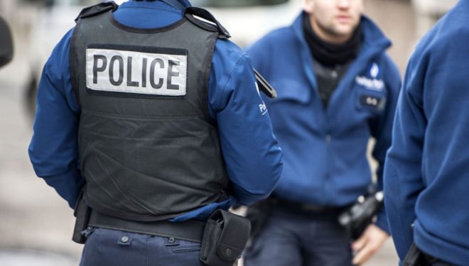 Во Франции мужчина с ножом ранил прохожих