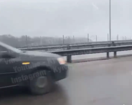 На Южном мосту в Киеве столкнулись 5 авто