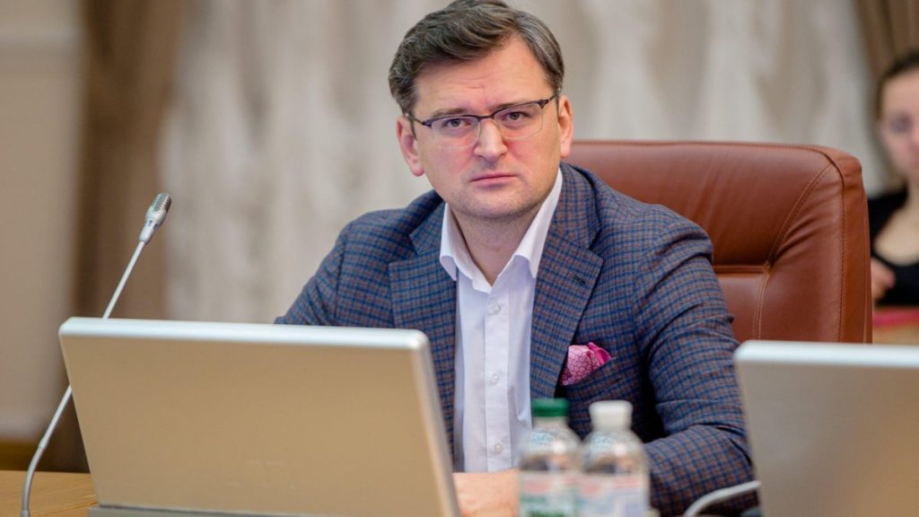Эксперт оценил идею Кулебы разработать госстратегию в отношении РФ  