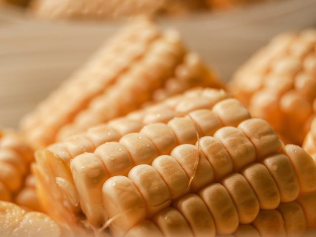 В Украину завезли опасную кукурузу для попкорна &#8212; Госпродпотребслужба