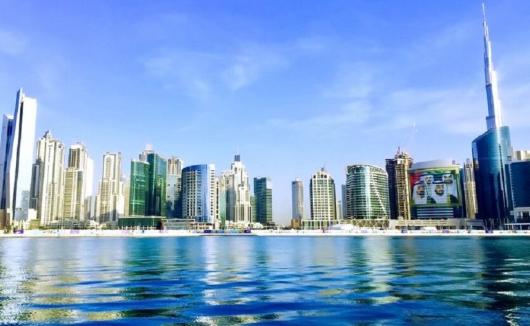 В Абу-Даби будут новые правила въезда для резидентов и туристов