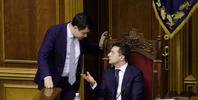 Появился свежий соцопрос о доверии украинцев к политикам