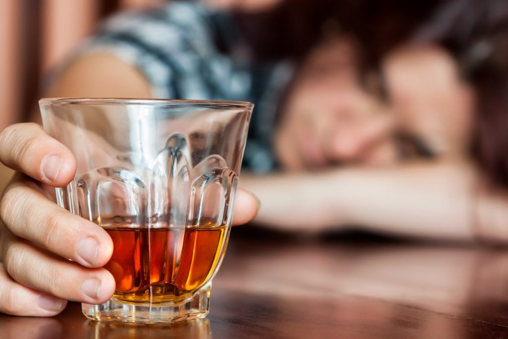 Медик назвала главные причины отказа от алкоголя