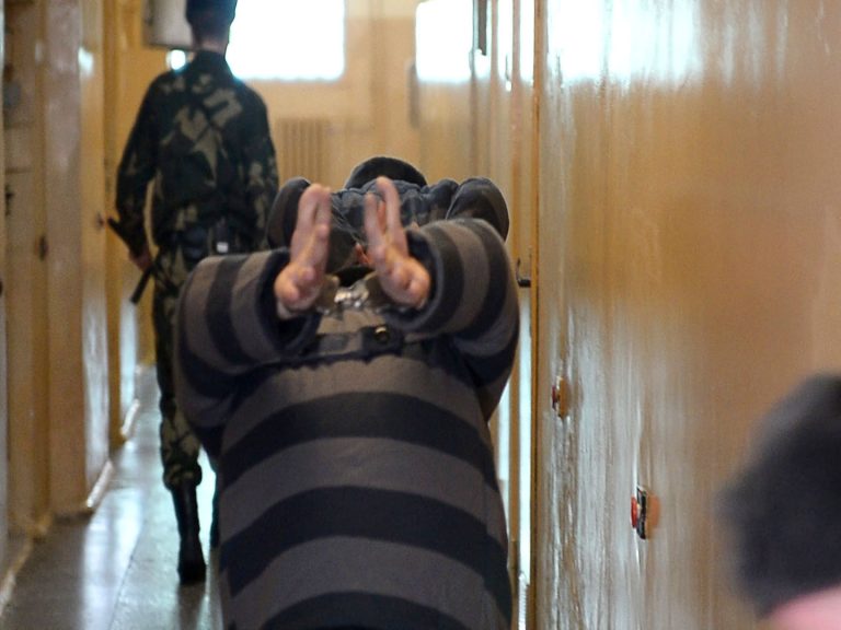 В харьковскую тюрьму пытались пронести наркотический бинт