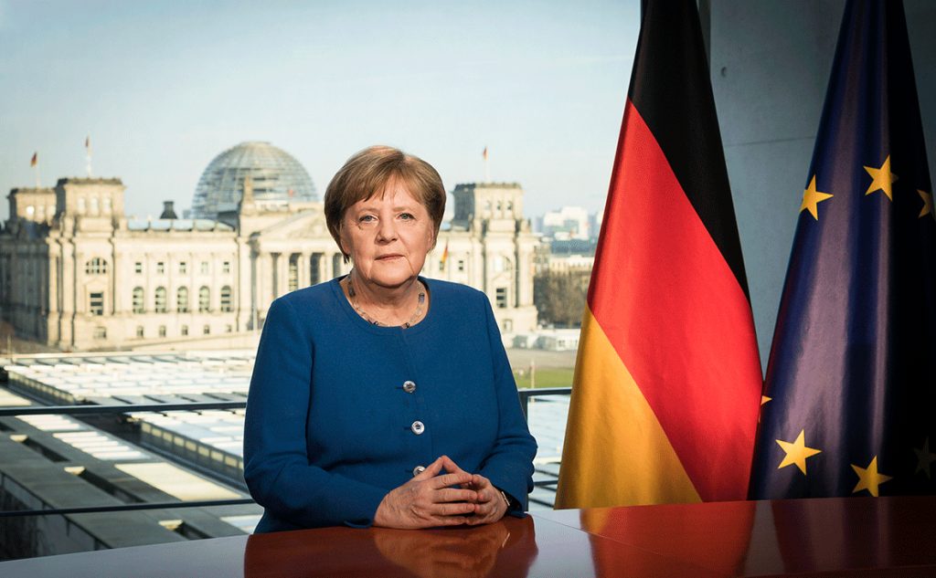Меркель назвала «бунтовщиками» людей, захвативших Капитолий