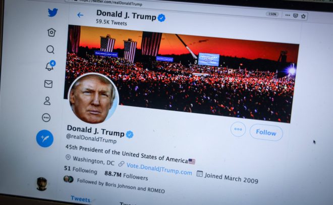 Instagram, Facebook, и Twitter заблокировали аккаунты Трампа