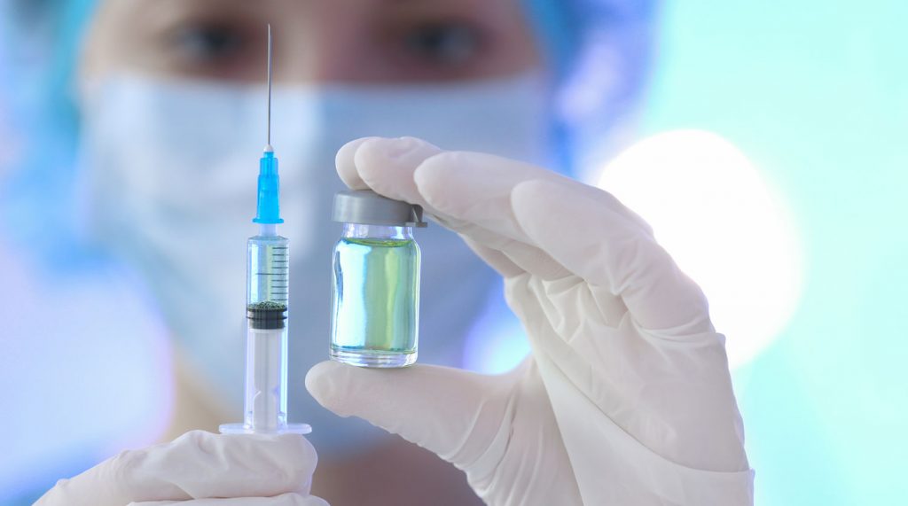 Израиль прокомментировал информацию о ввозе вакцины Pfizer в Украину
