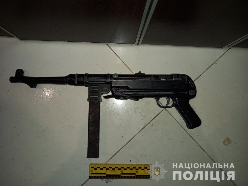 Харьковчанин нелегально продавал оружие ВМВ