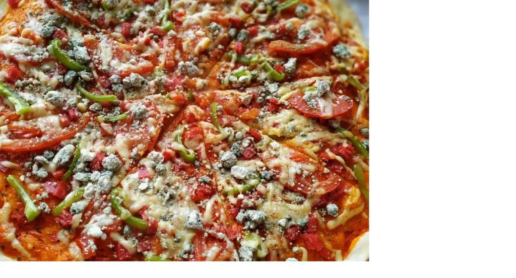 Рецепт дня: вкусная домашняя пицца