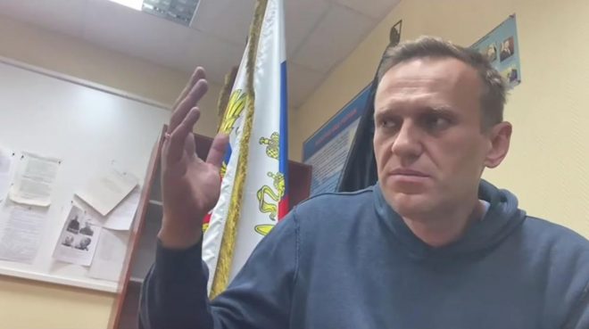 Навальный будет отбывать наказание в колонии