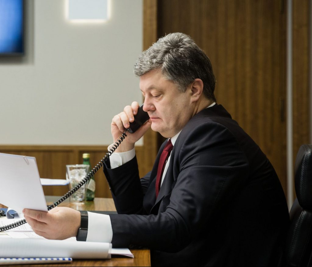Роскошный отдых Петра Порошенко на самом деле сигнал для определенного круга людей: «Несмотря на публичные заявления я остаюсь таким же» &#8212; эксперт