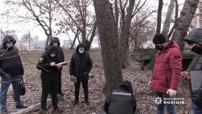 В Киеве в реке нашли труп военнослужащего