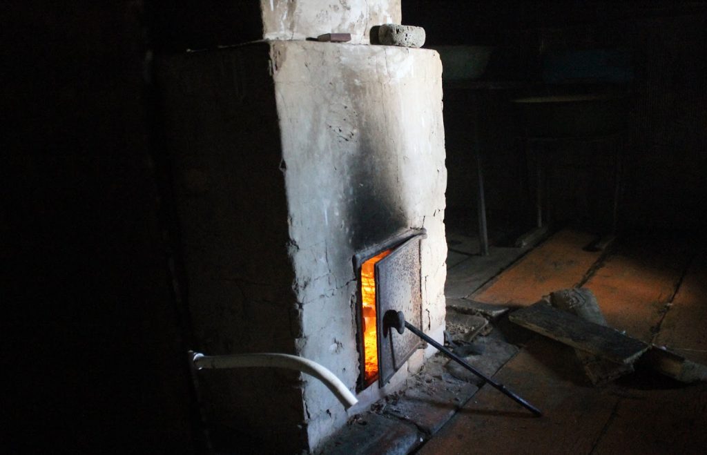 В Ивано-Франковске два человека отравились угарным газом