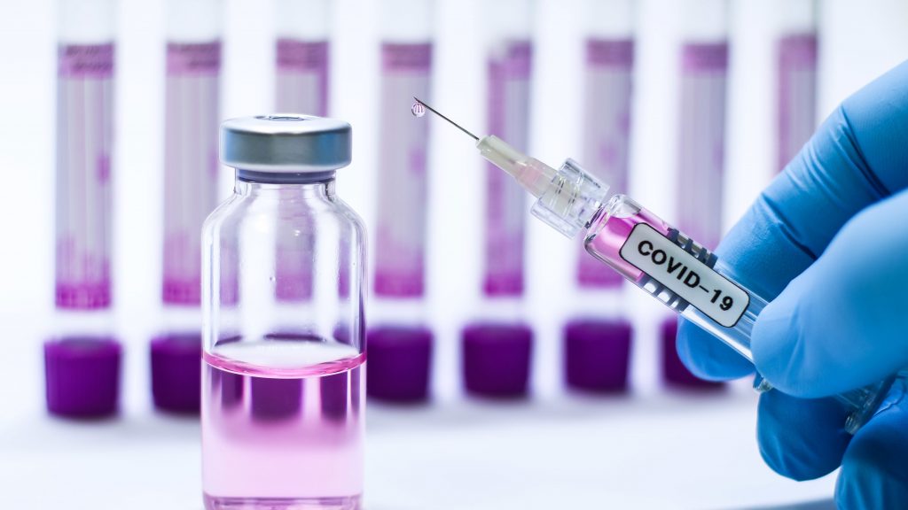 В РФ сообщили о 100%-ной эффективности второй российской вакцины от COVID