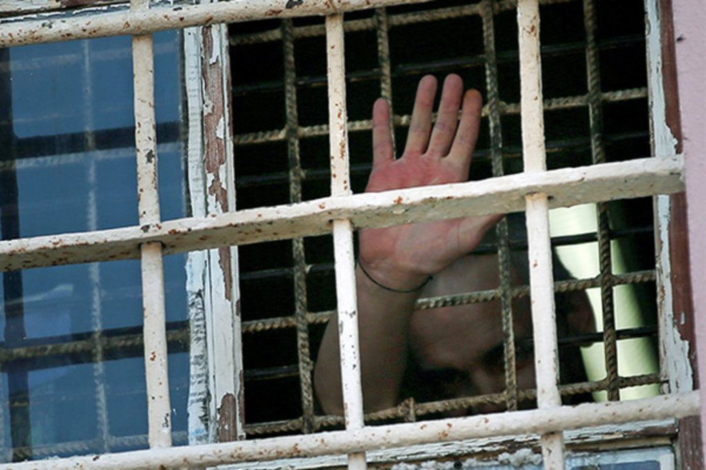 В Житомирской области пытались передать наркотики в тюрьму