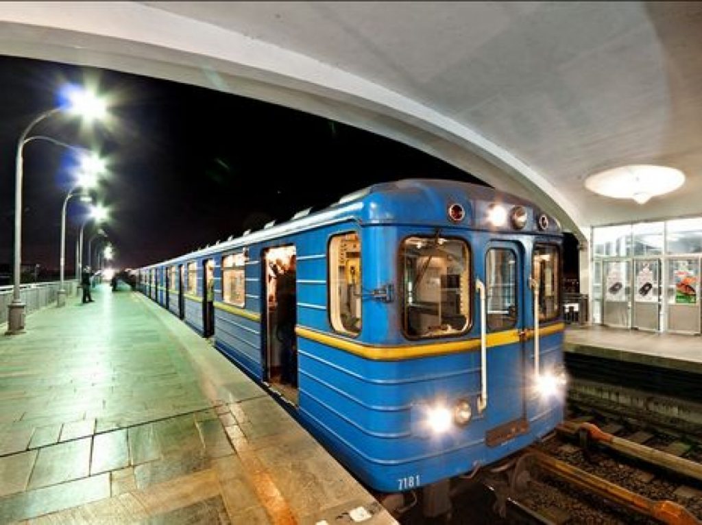 В Киеве предупредили о возможных ограничениях в работе метро