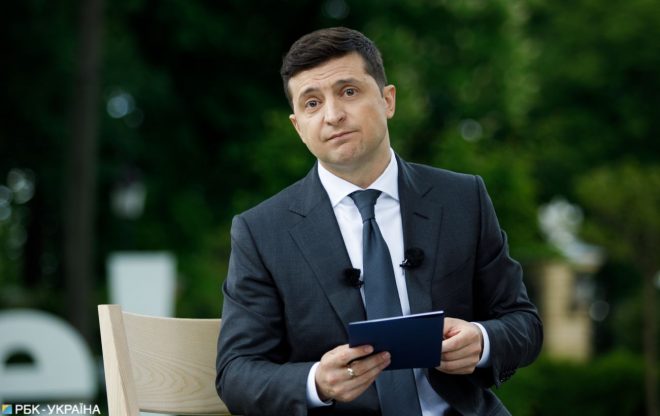 Зеленский внес в Раду пакет законопроектов о дисциплинарных инспекторах ВСП