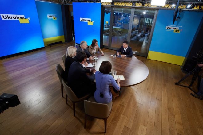 Эксперт: Форум «Украина 30» – слабая попытка отвлечь людей от реальных проблем