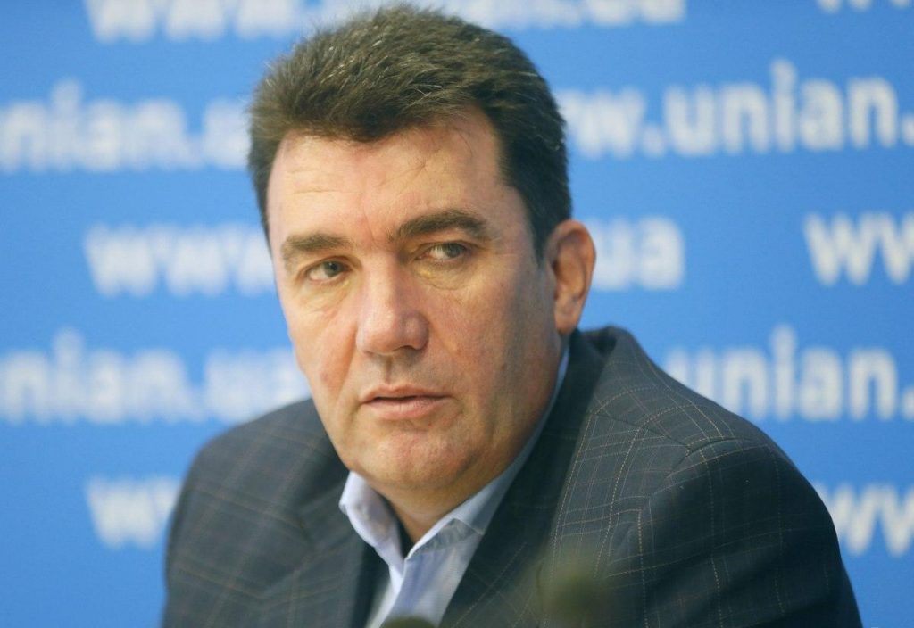 Глава СНБО прокомментировал санкции против каналов Козака