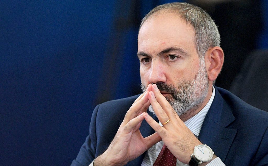 Армия Армении потребовала отставки Пашиняна