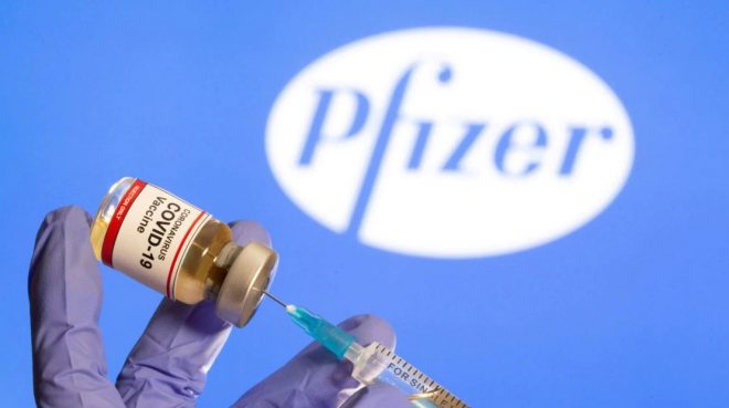 Американская Pfizer планирует заработать на вакцине 15 миллиардов долларов