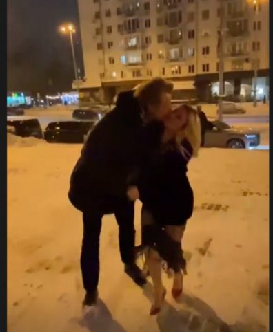 Могилевская на улице целовалась с киевским бизнесменом