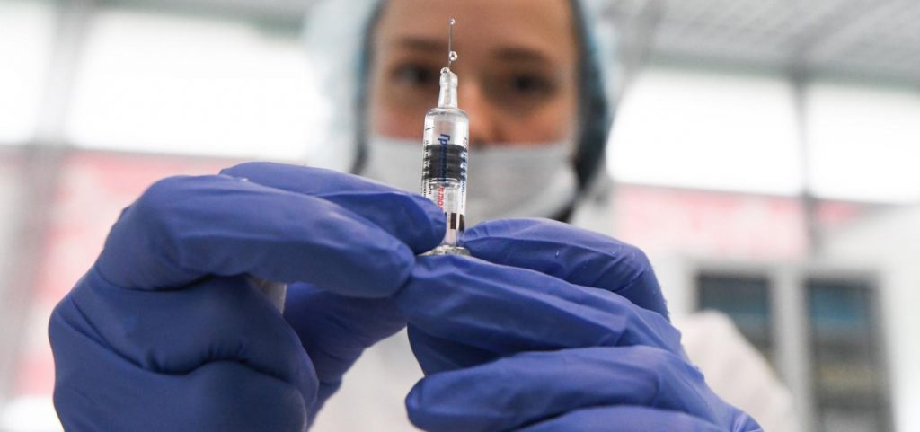 В Украине стартовала регистрация третьей COVID-вакцины