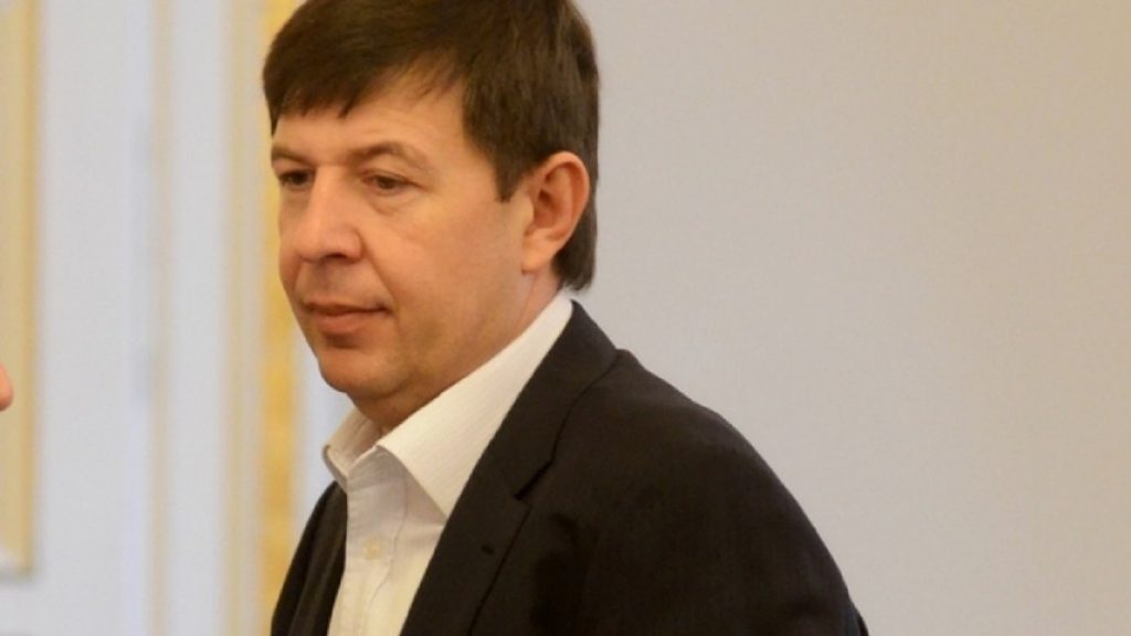 Козак обратился в суд из-за санкций