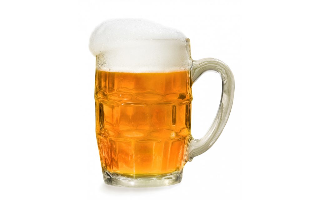 Врач рассказал о влияние частого употребления пива на организм