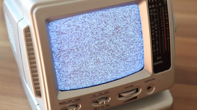 Юрист прокомментировал введение санкций в отношении телеканалов