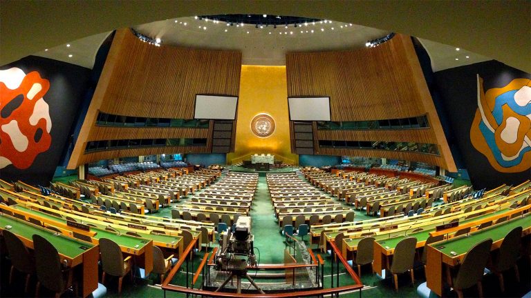 ООН призвала Киев к балансу из-за санкций к телеканалам