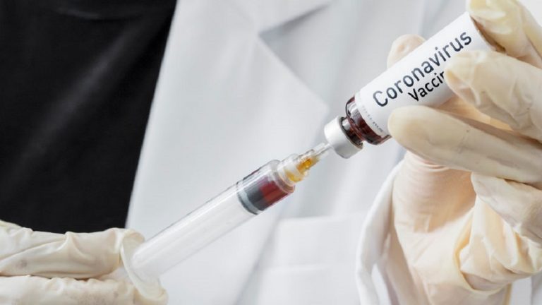 Эксперт рассказал о времени появления в Украине вакцин NovaVax
