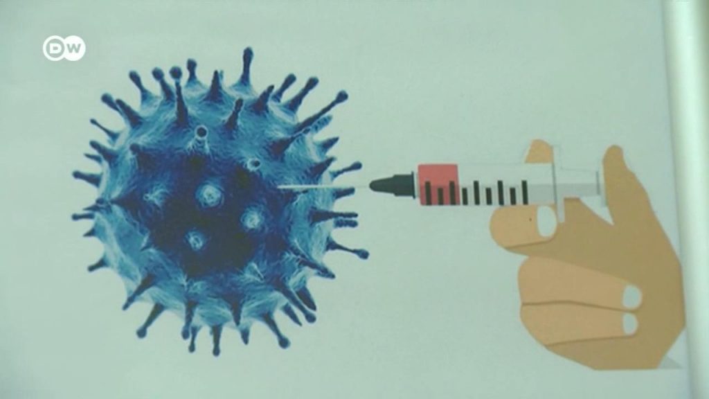 Коронавирус: «красная» зона расширяется, вакцинация буксует