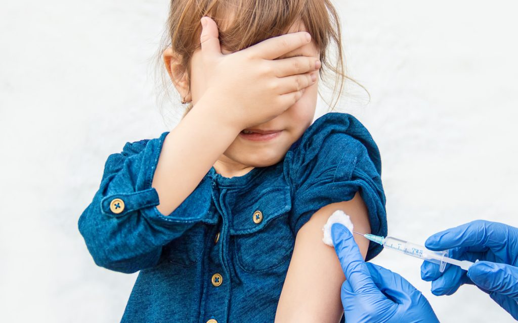 Pfizer начинает испытывать вакцину на детях до 11 лет