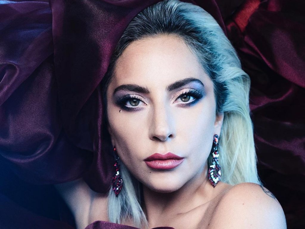 Леди Гага сменила имидж бунтарки на элегантность