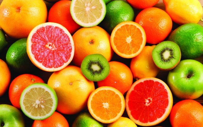 Названы продукты, богатые витамином С: осенью и зимой заменят лимоны