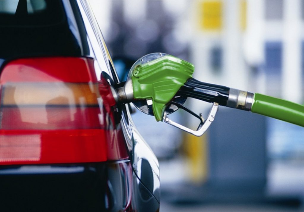 «БРСМ-Нафта», Мotto и SunOil заметили в добавлении вредных растворителей в бензин, &#8212; эксперты