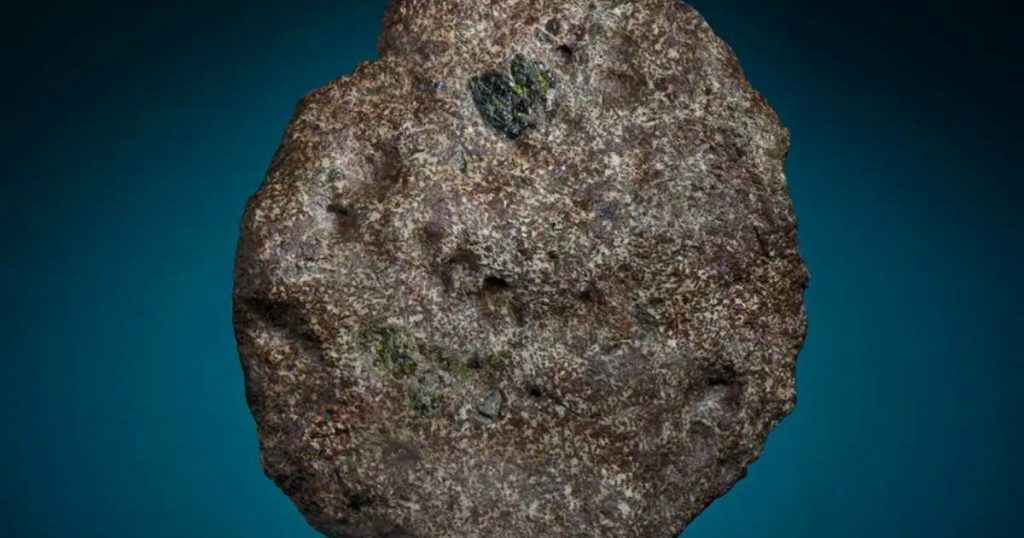 В Сахаре нашли часть метеорита, которому 4,6 миллиарда лет