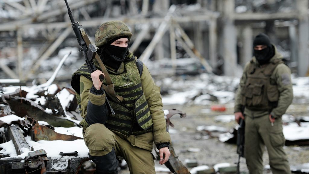 Угроза военного обострения на Донбассе используется как инструмент политического давления — эксперт 