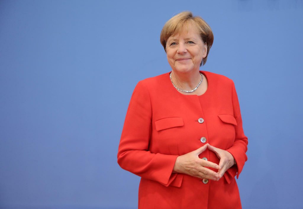 Подтверждено участие Меркель в переговорах Макрона и Зеленского
